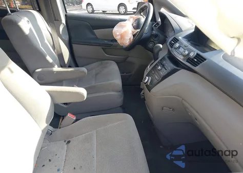 2012 Honda Odyssey Lx z USA, uszkodzony, nr VIN 5FNRL5H20CB018389